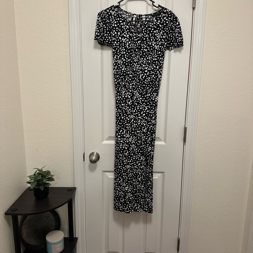 Banana Republic‎ Black and White Maxi Dress